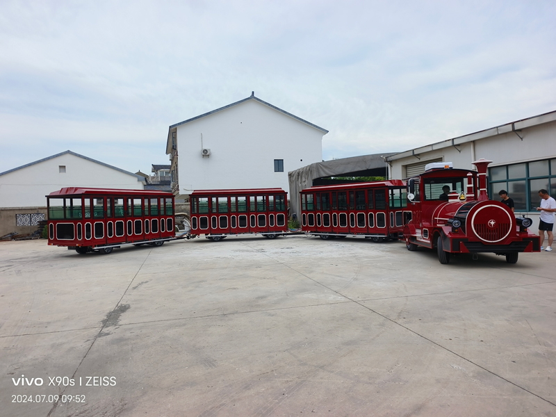 无轨小火车-景区交货 无轨小火车-景区交货